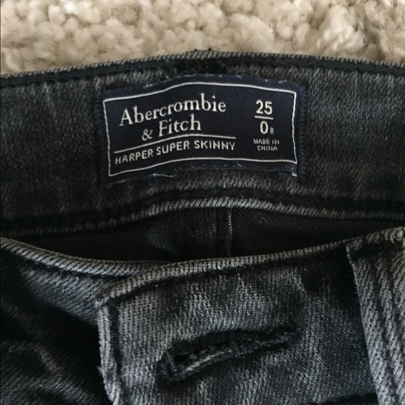 Black Washed Skinny Jeans - Picture 3 of 4